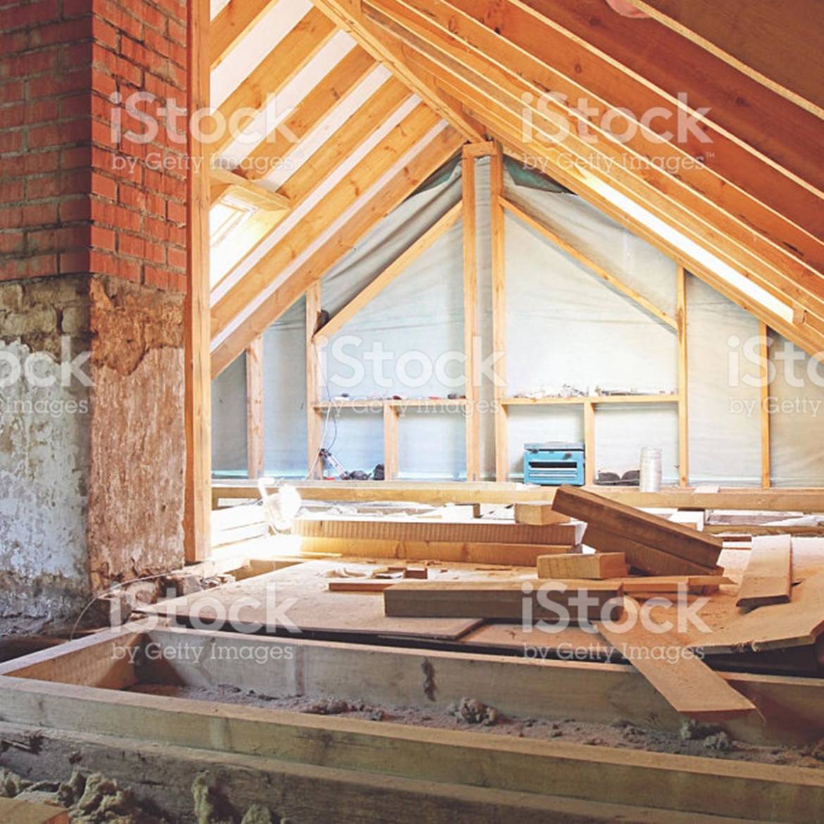 481645322-istock-9-holz.jpg