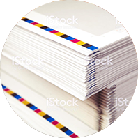 587548976-istock-24-papier.png